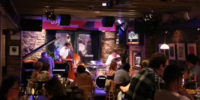 Upstairs Jazz Bar & Grill - Montreal night life